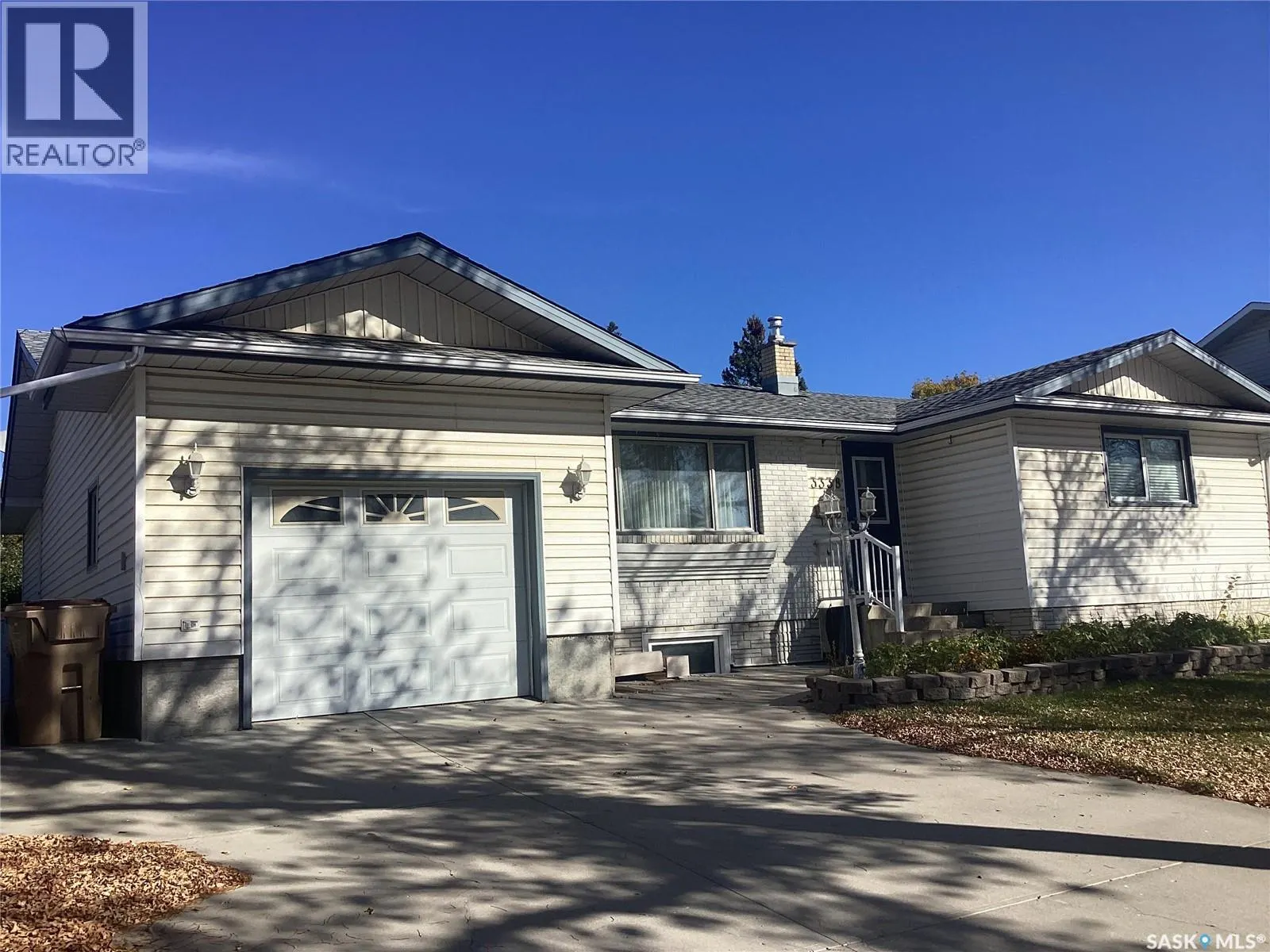 3338 Gordon ROAD