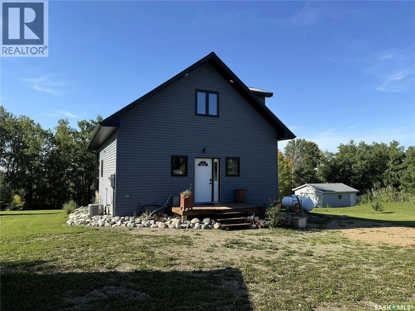 3 Anderson DRIVE