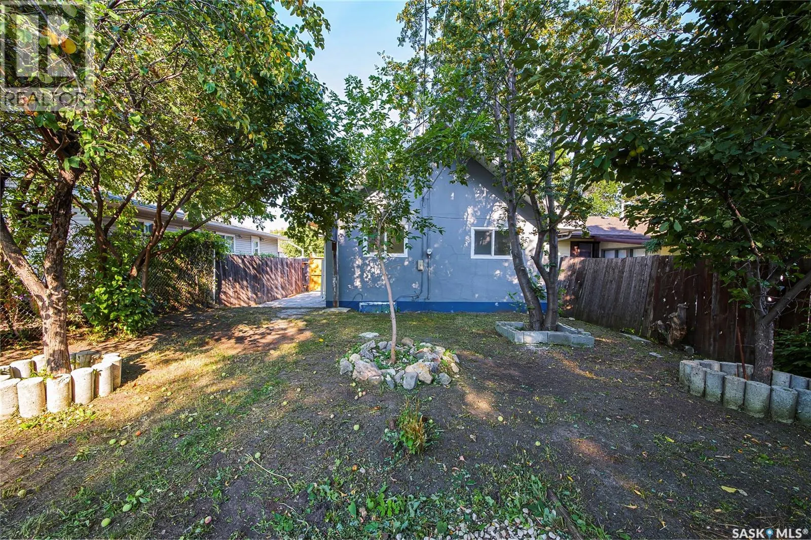 451 R AVENUE S