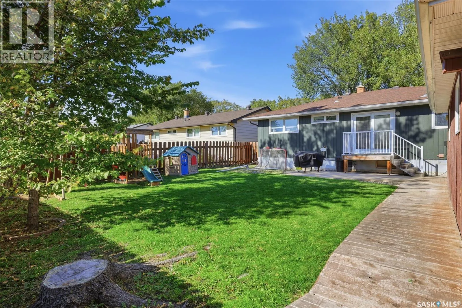 111 Elmview ROAD