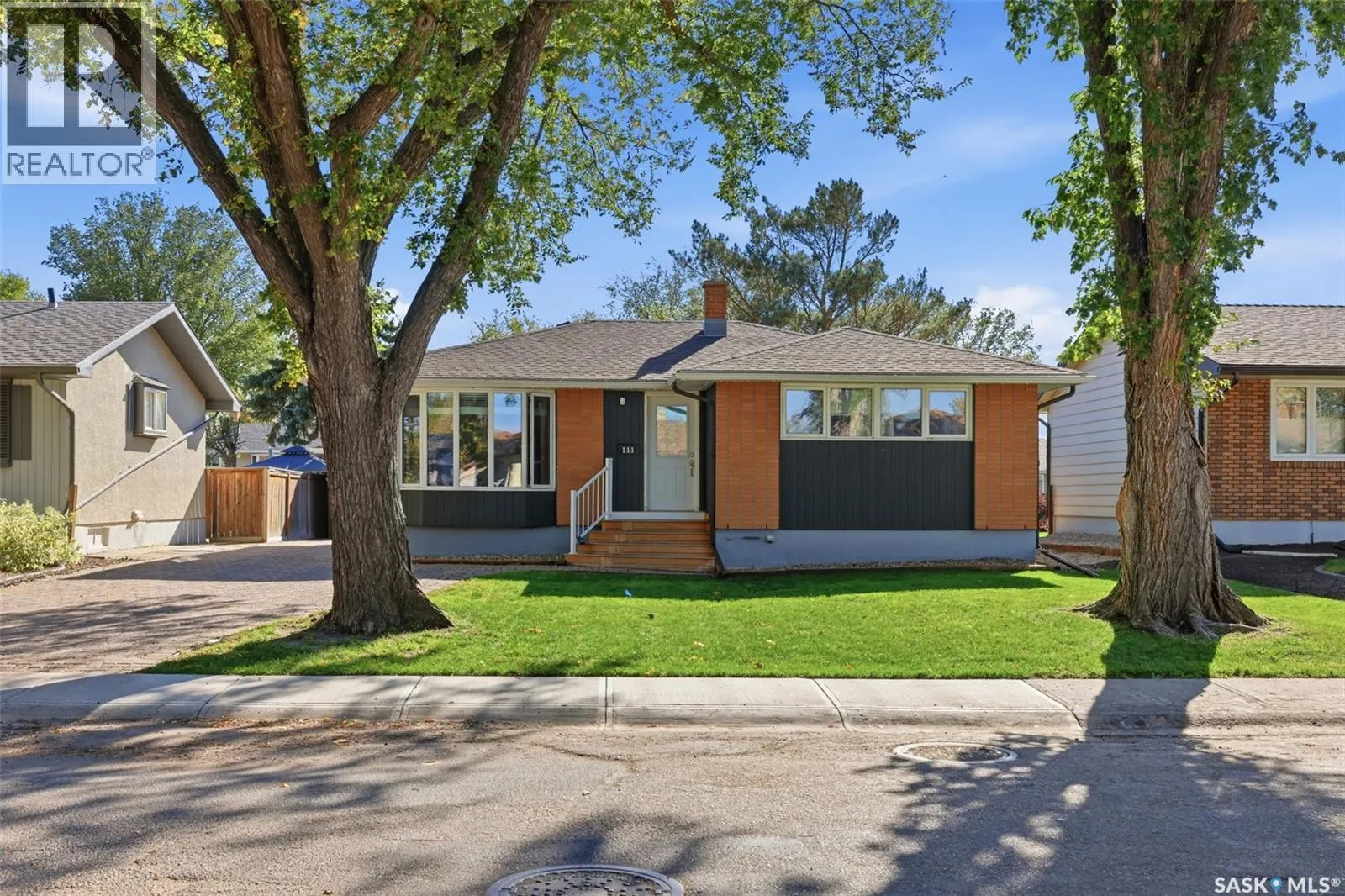 111 Elmview ROAD