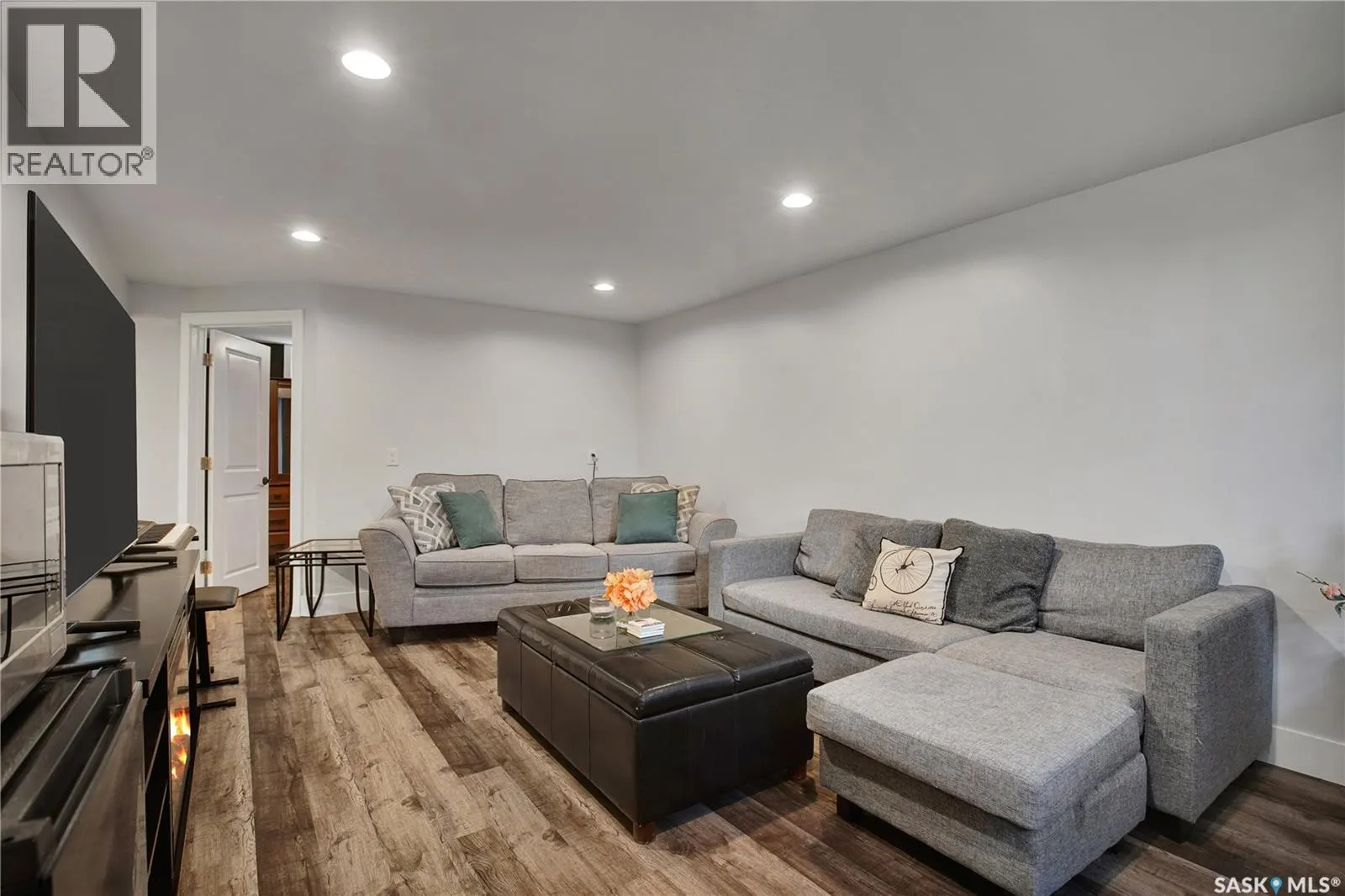 1014 5th STREET