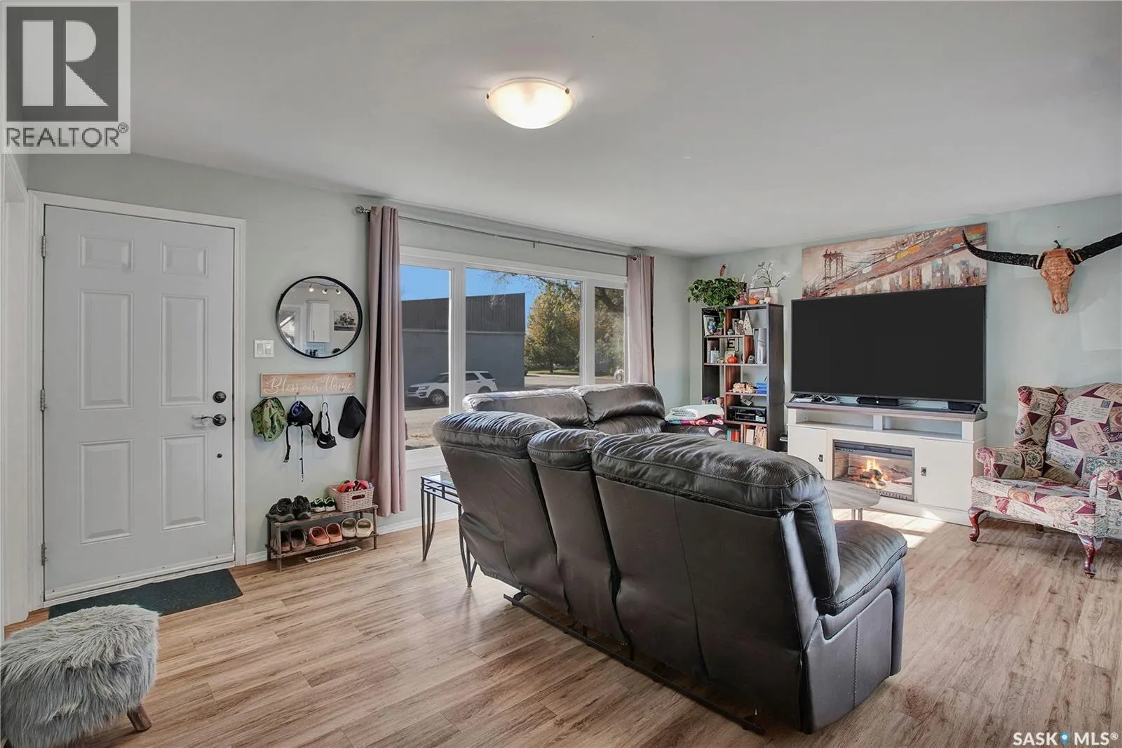 1014 5th STREET