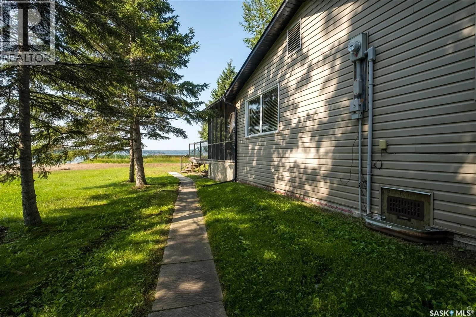 282 Neis DRIVE