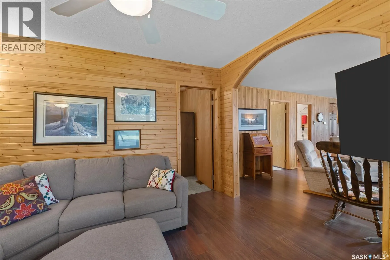 282 Neis DRIVE