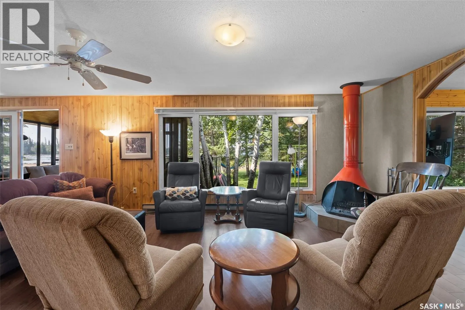 282 Neis DRIVE