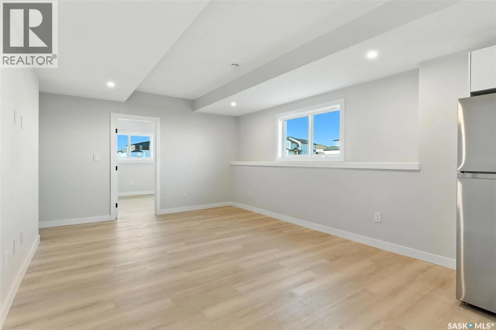 2543 Rosewood DRIVE