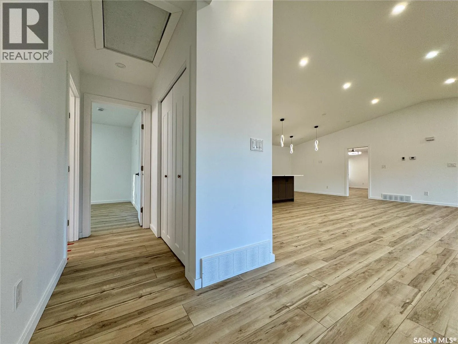 43 Franklin AVENUE