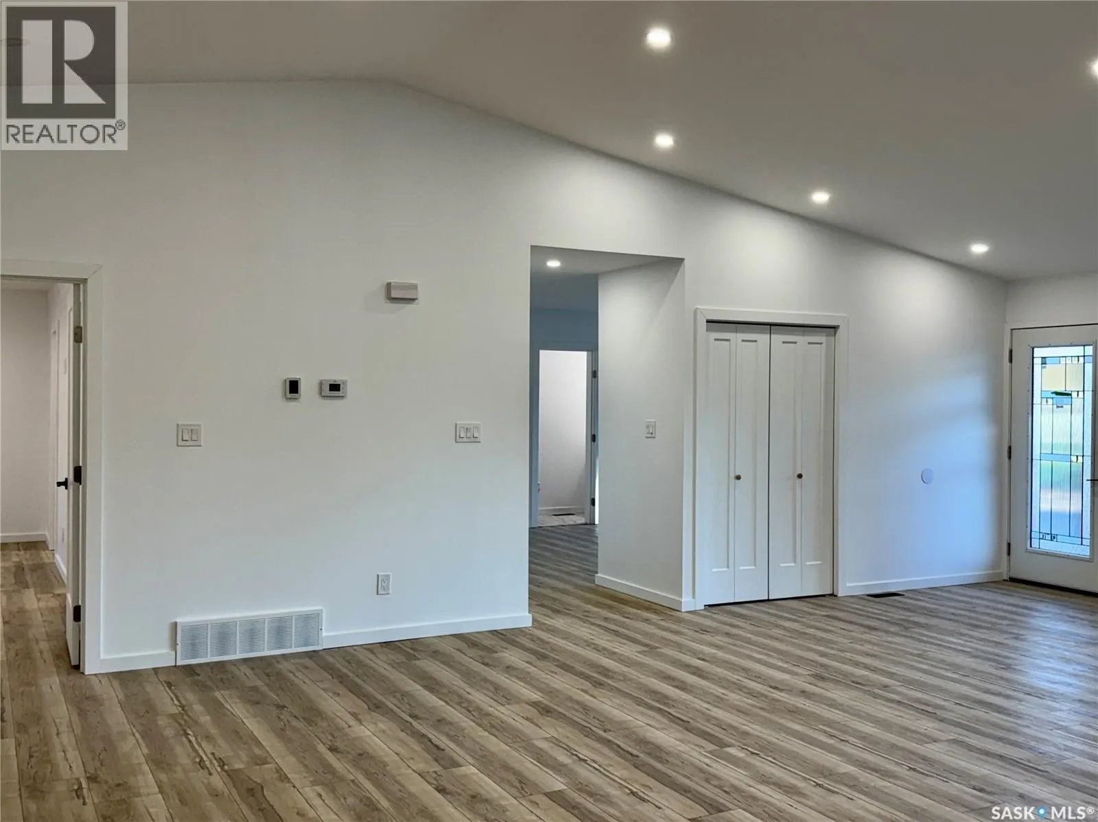 43 Franklin AVENUE