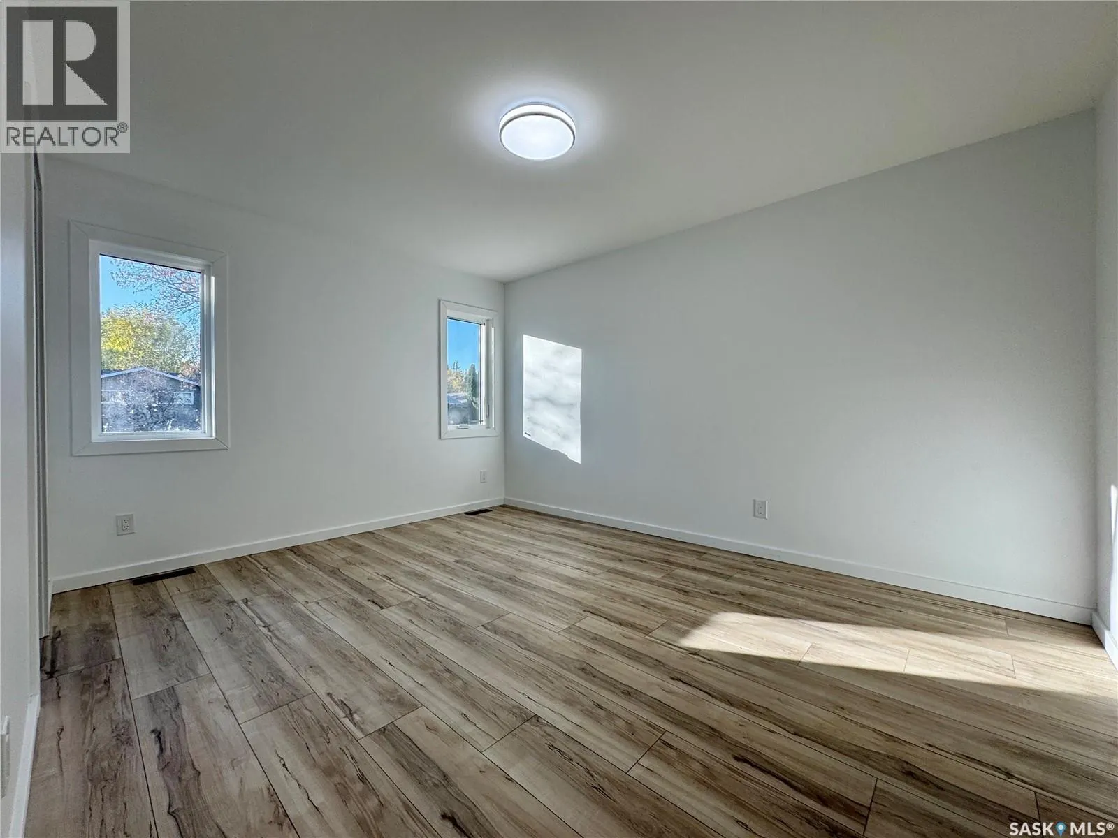 43 Franklin AVENUE