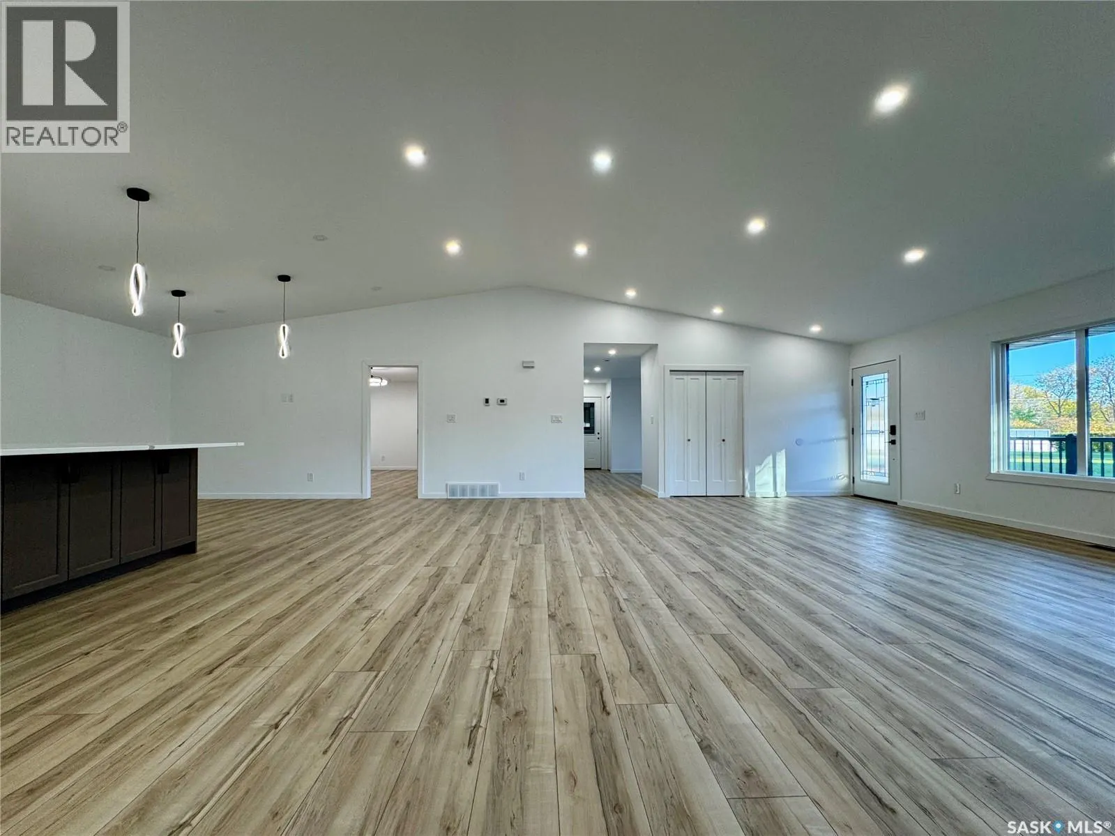 43 Franklin AVENUE