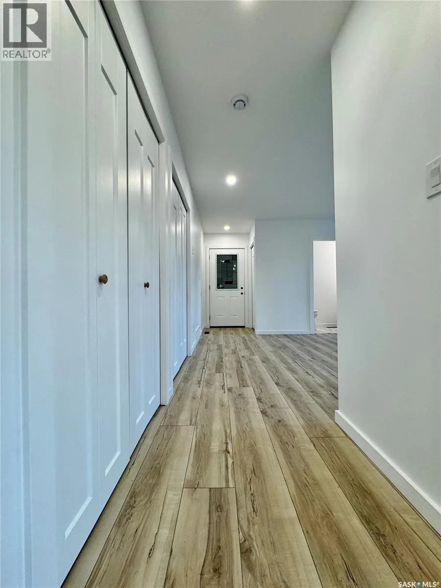 43 Franklin AVENUE