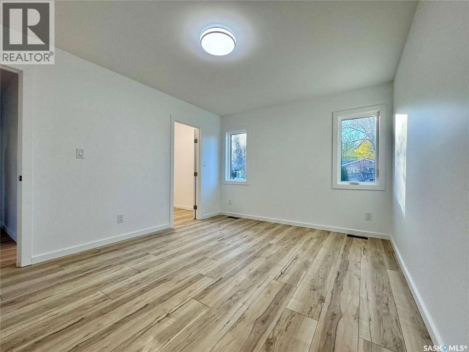43 Franklin AVENUE