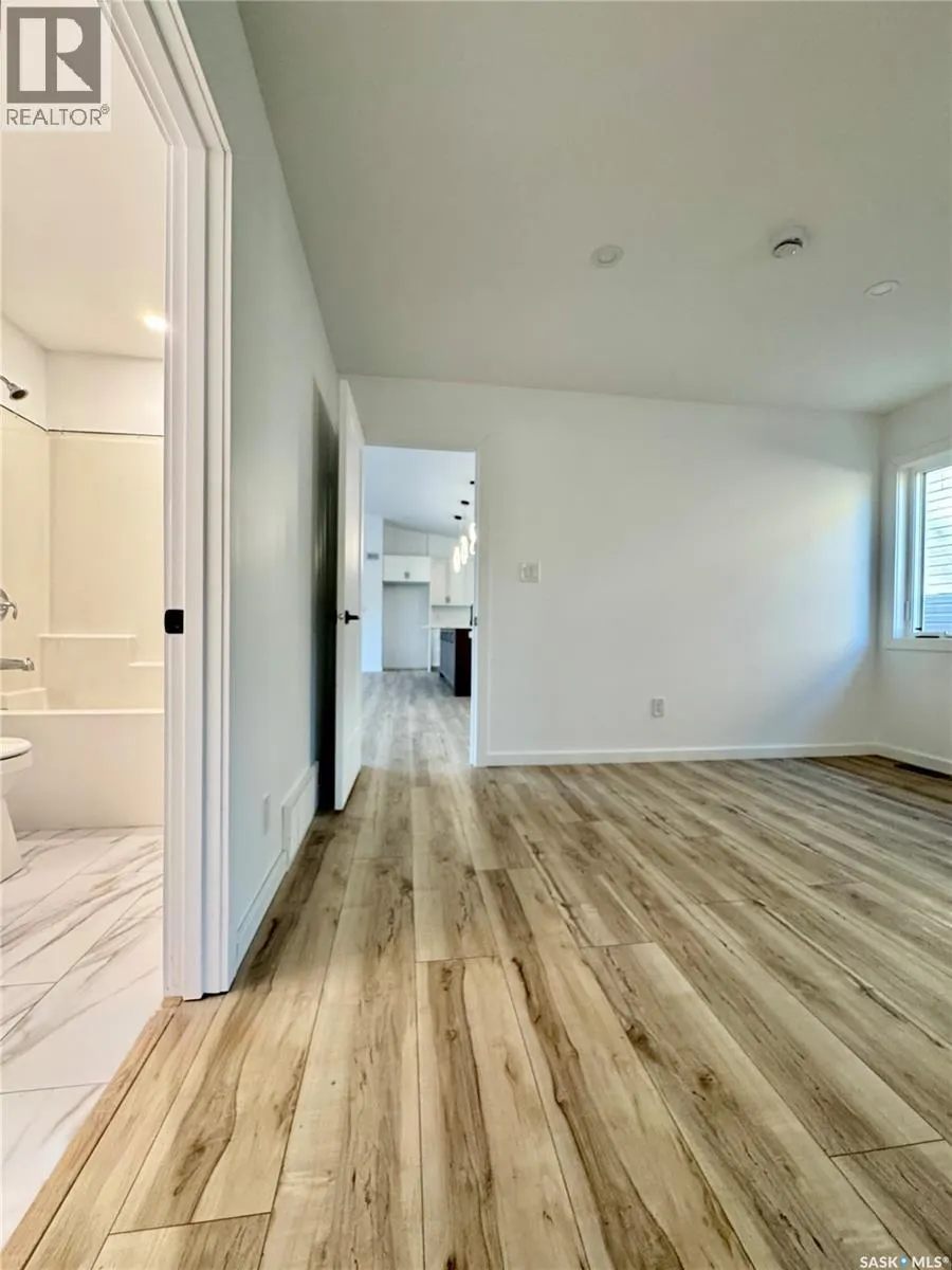 43 Franklin AVENUE
