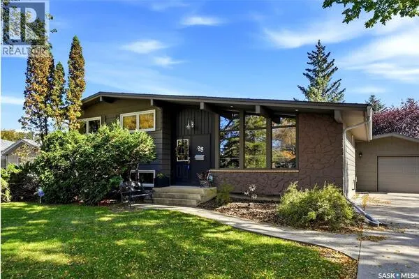98 Hudson DRIVE