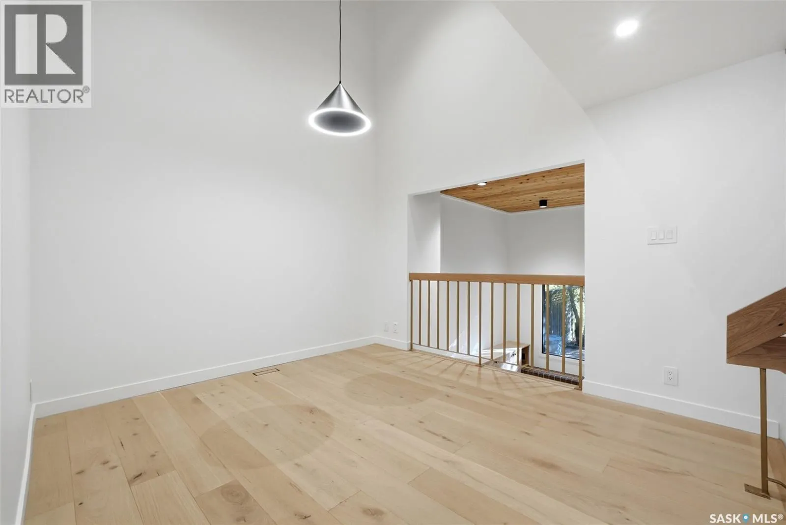 27 Quincy DRIVE