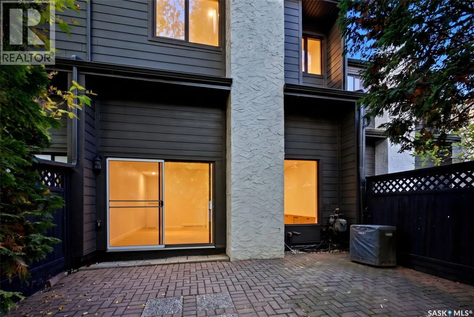 27 Quincy DRIVE