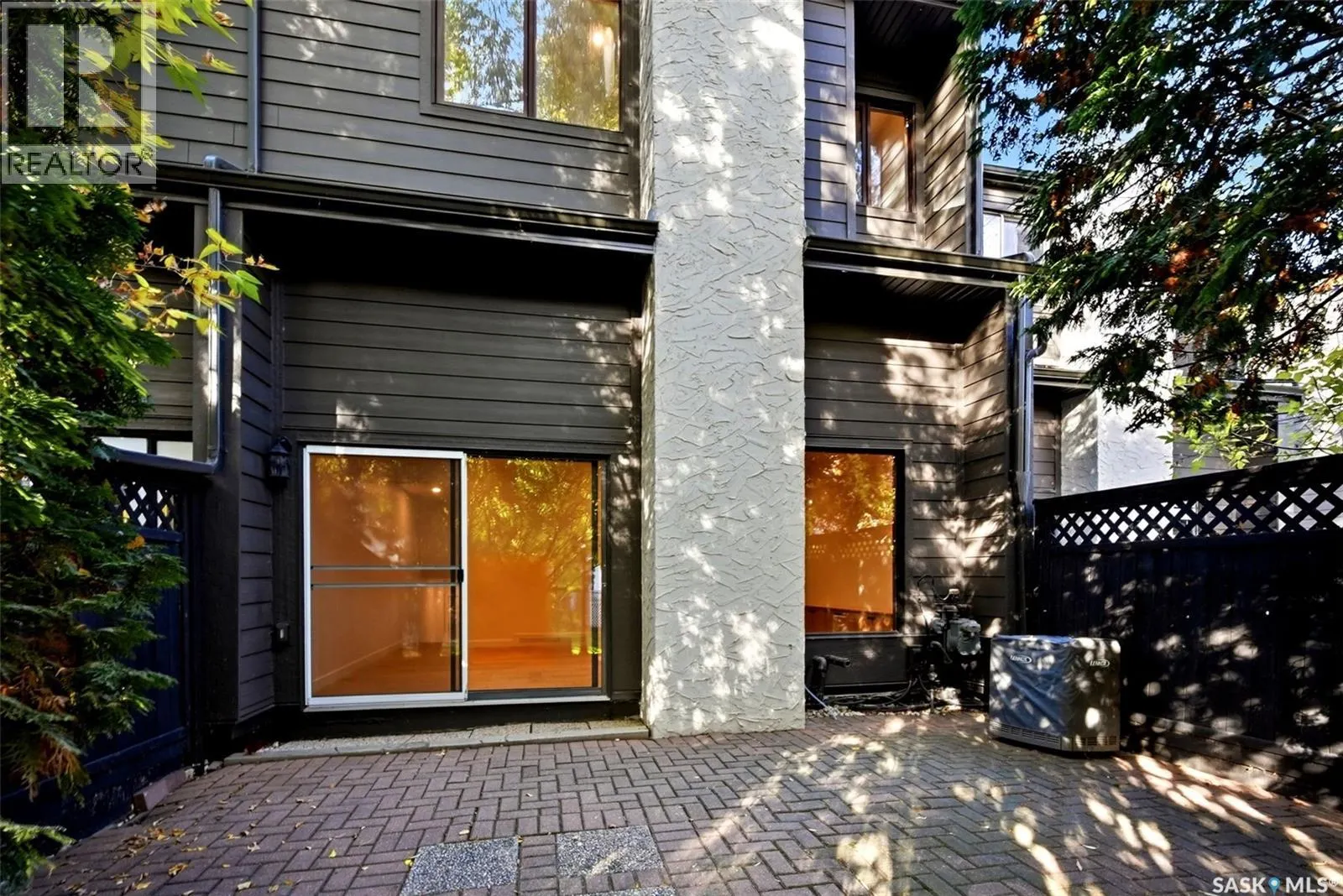 27 Quincy DRIVE