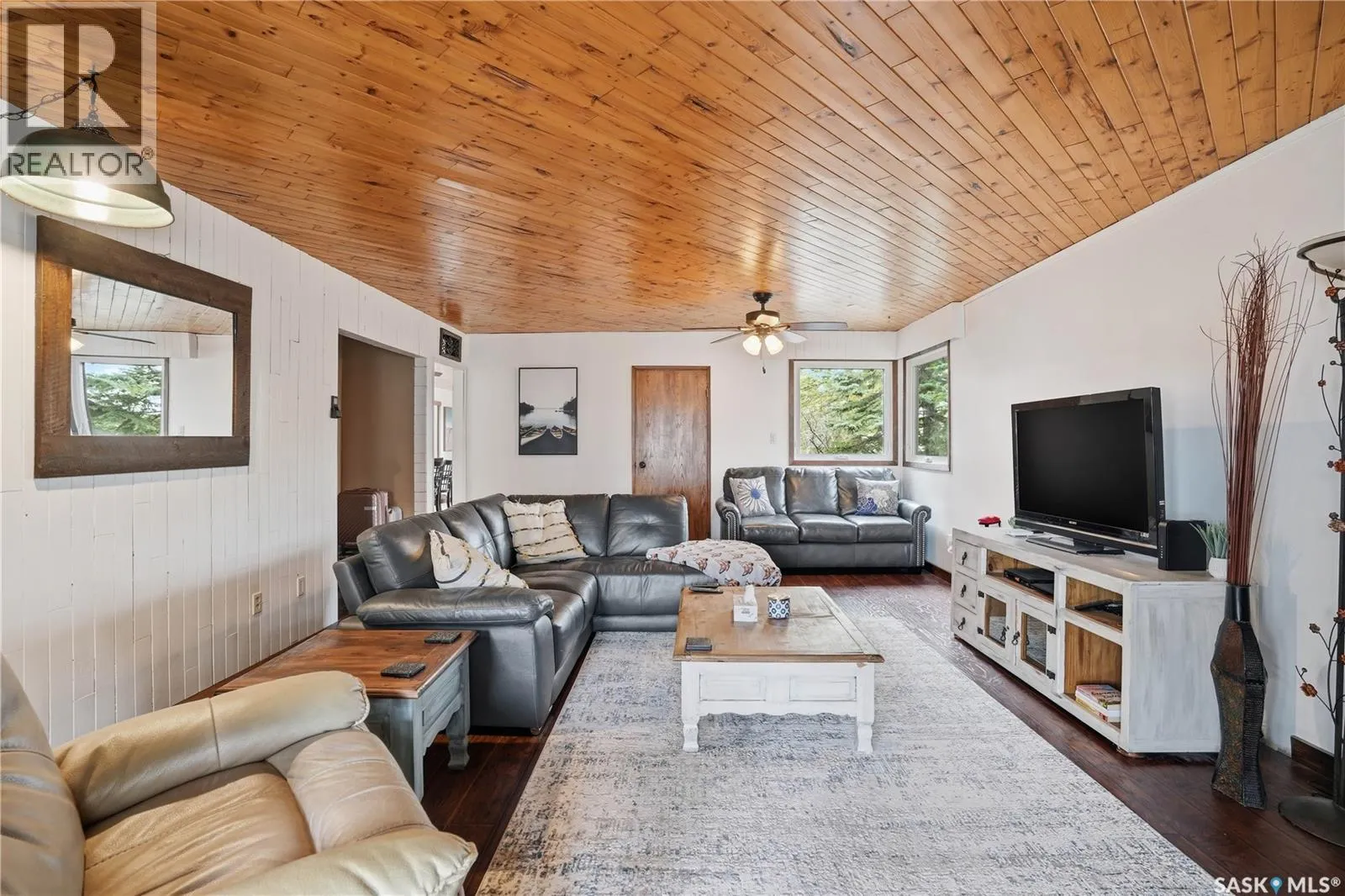 18 Mallard STREET W