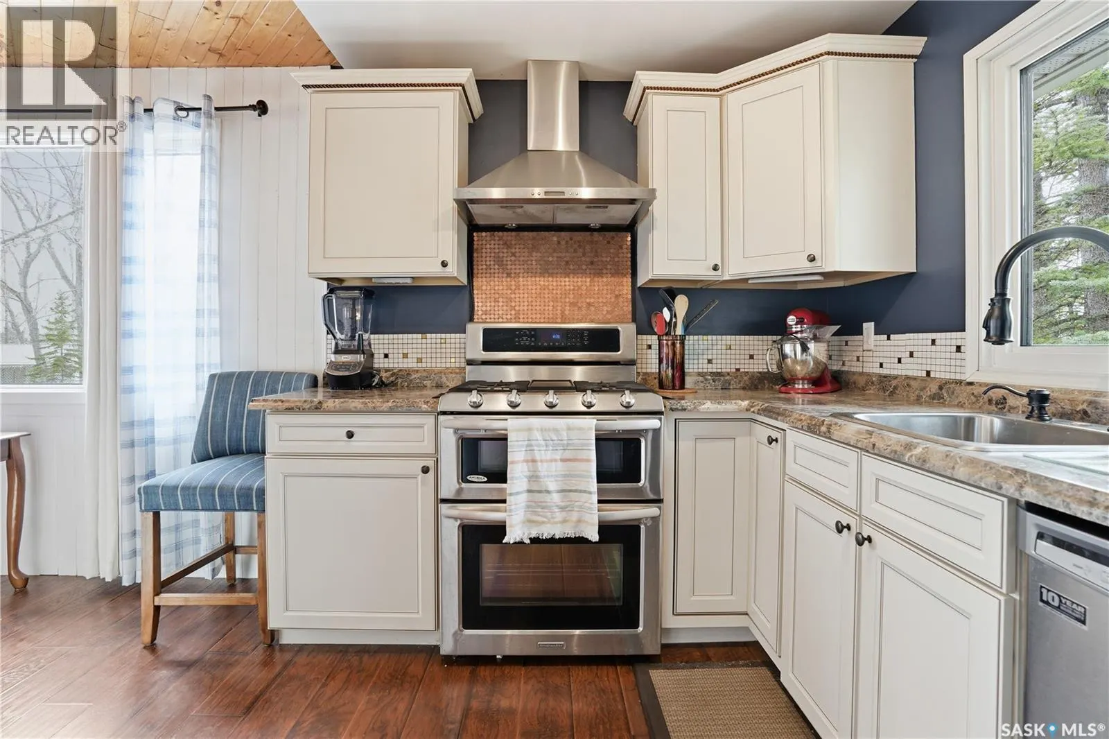 18 Mallard STREET W