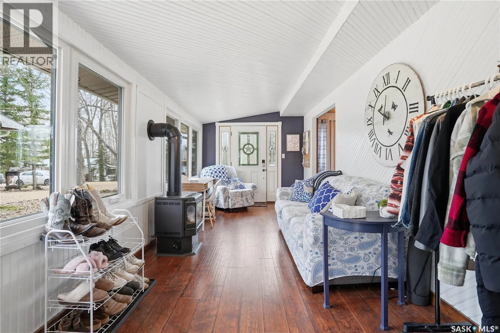18 Mallard STREET W