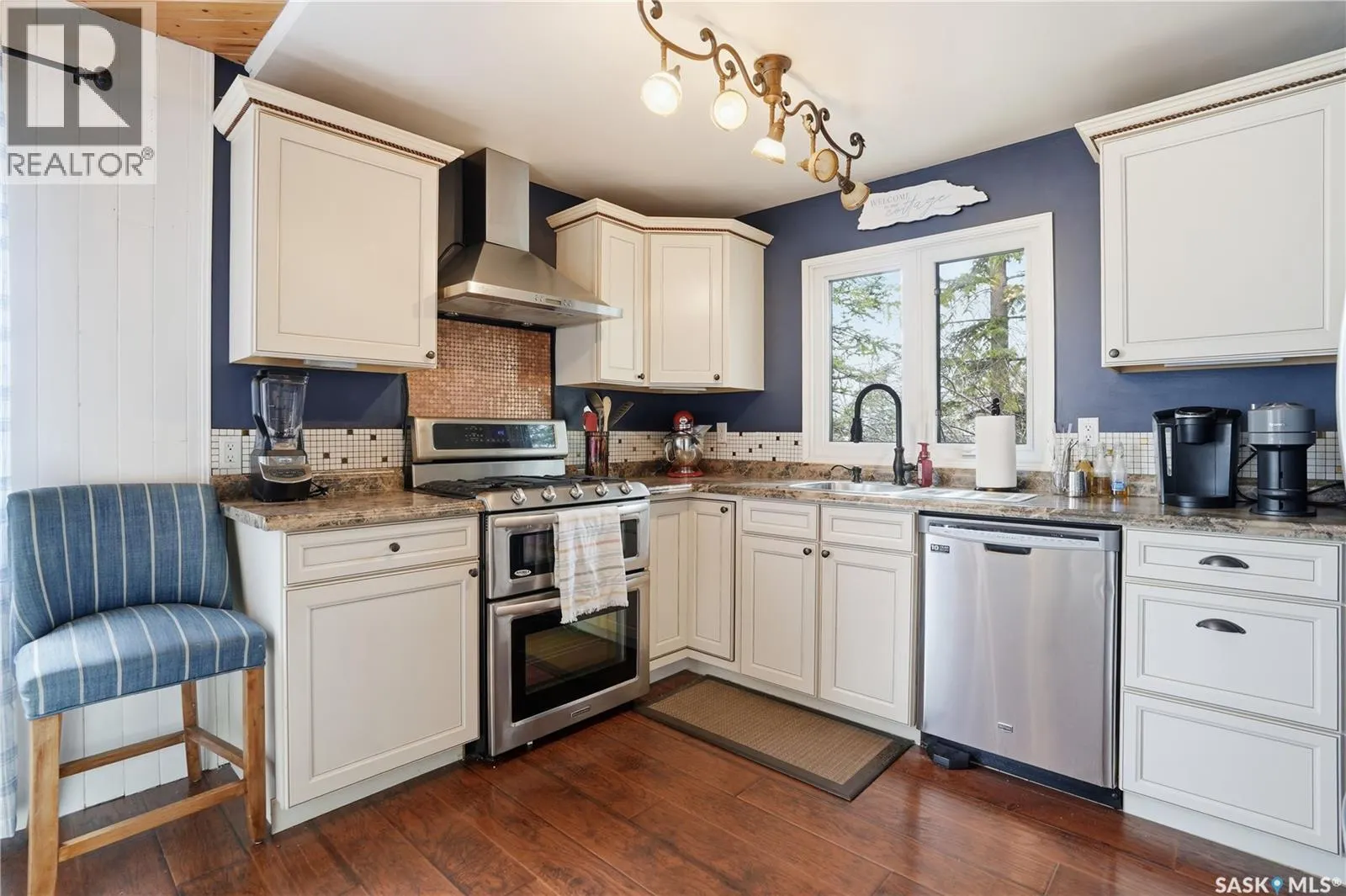 18 Mallard STREET W