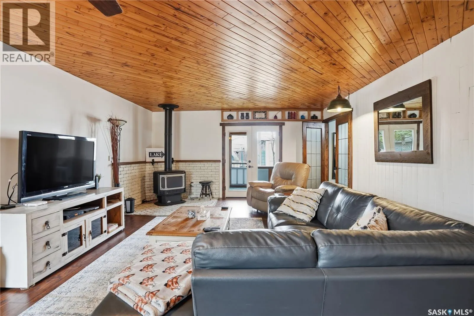 18 Mallard STREET W
