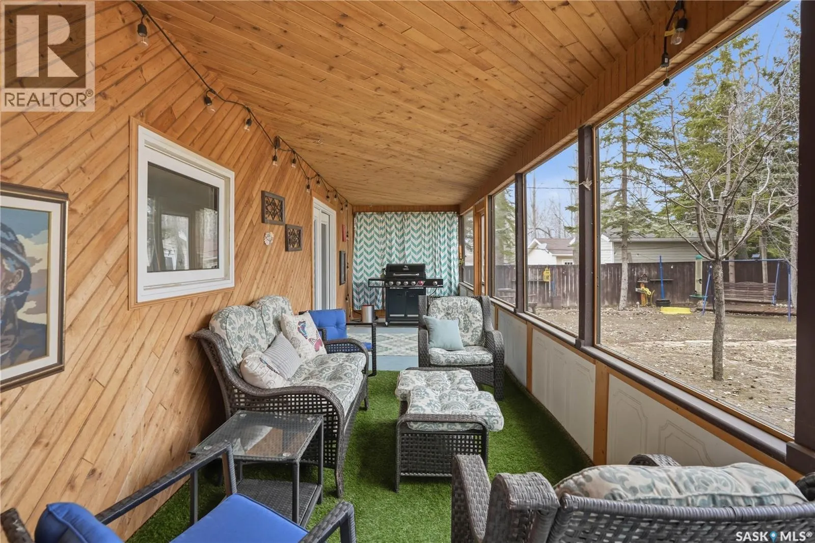 18 Mallard STREET W