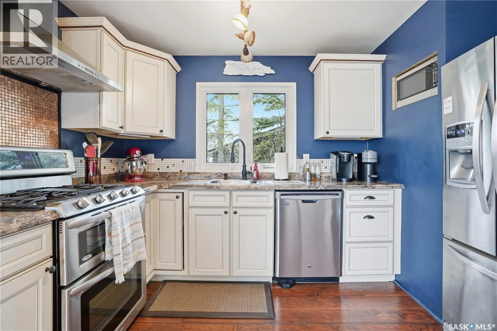 18 Mallard STREET W