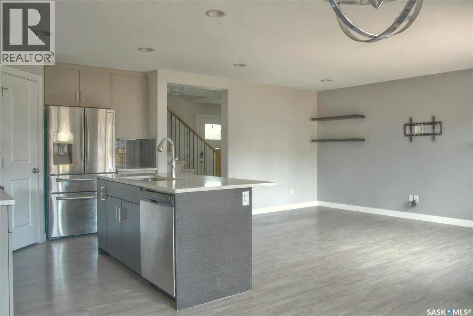341 Germain MANOR