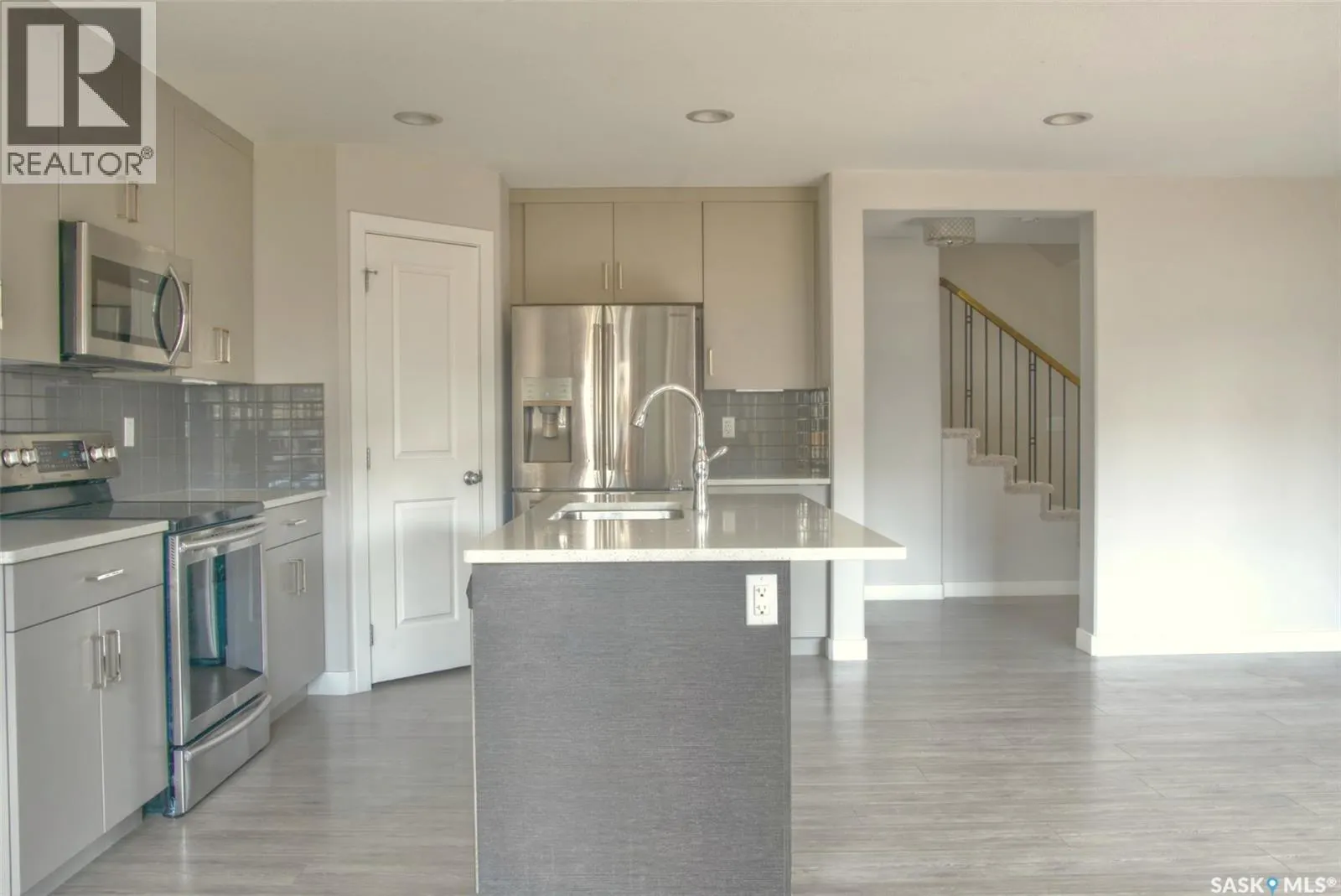 341 Germain MANOR