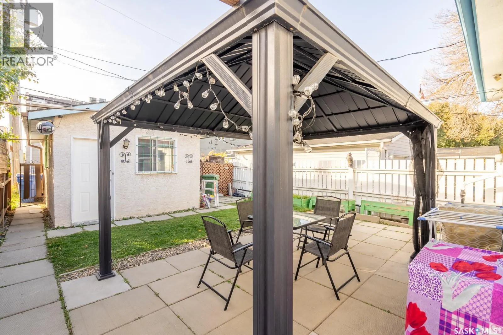 364 Osler STREET