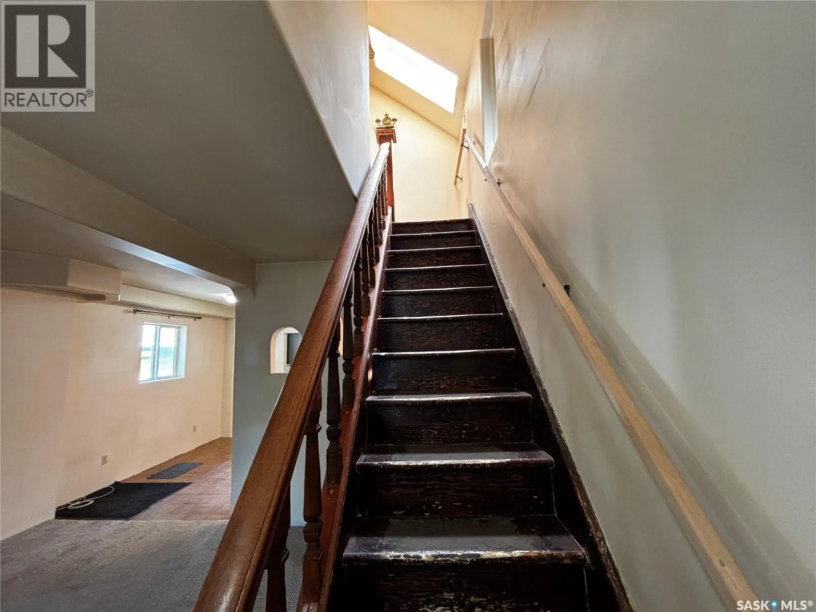 428 I AVENUE S