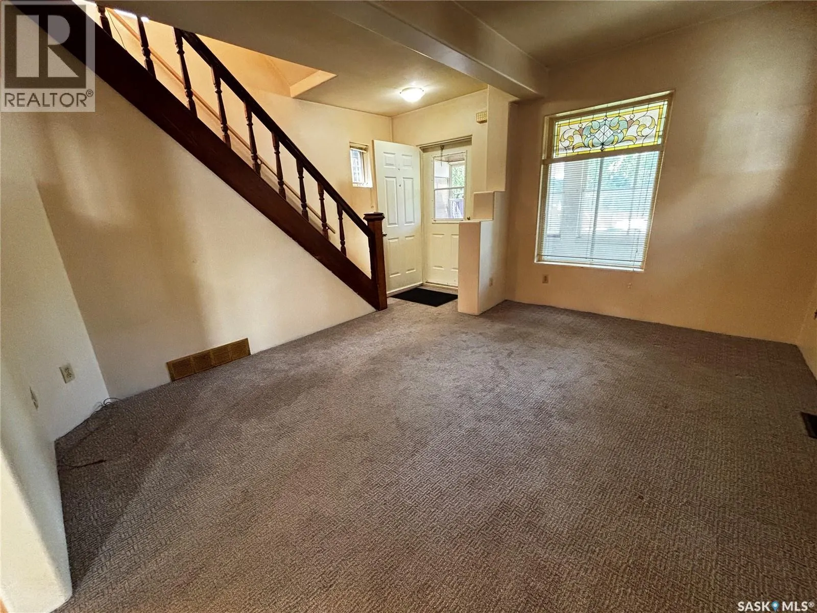 428 I AVENUE S
