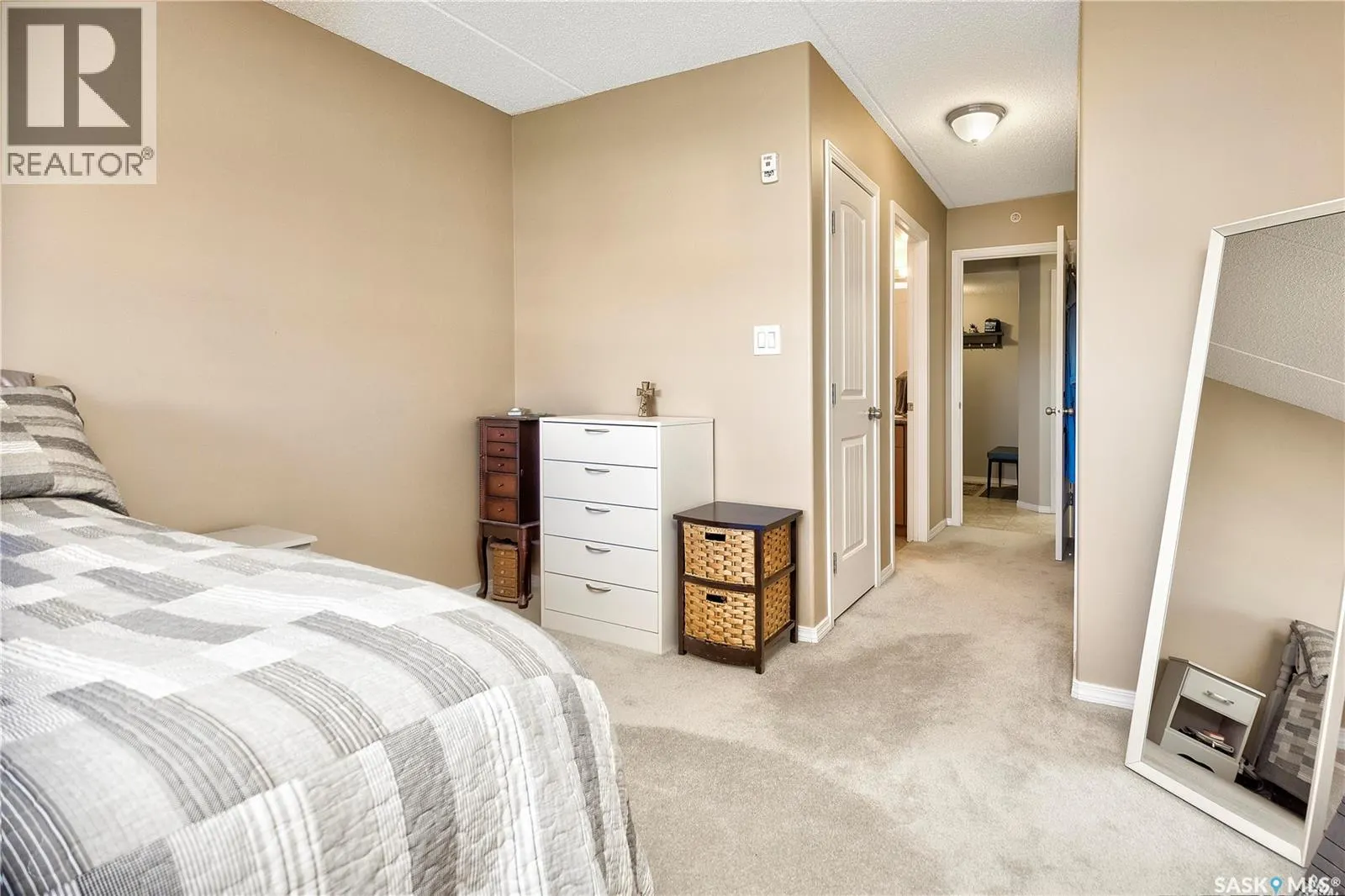 307 2781 Woodbridge DRIVE