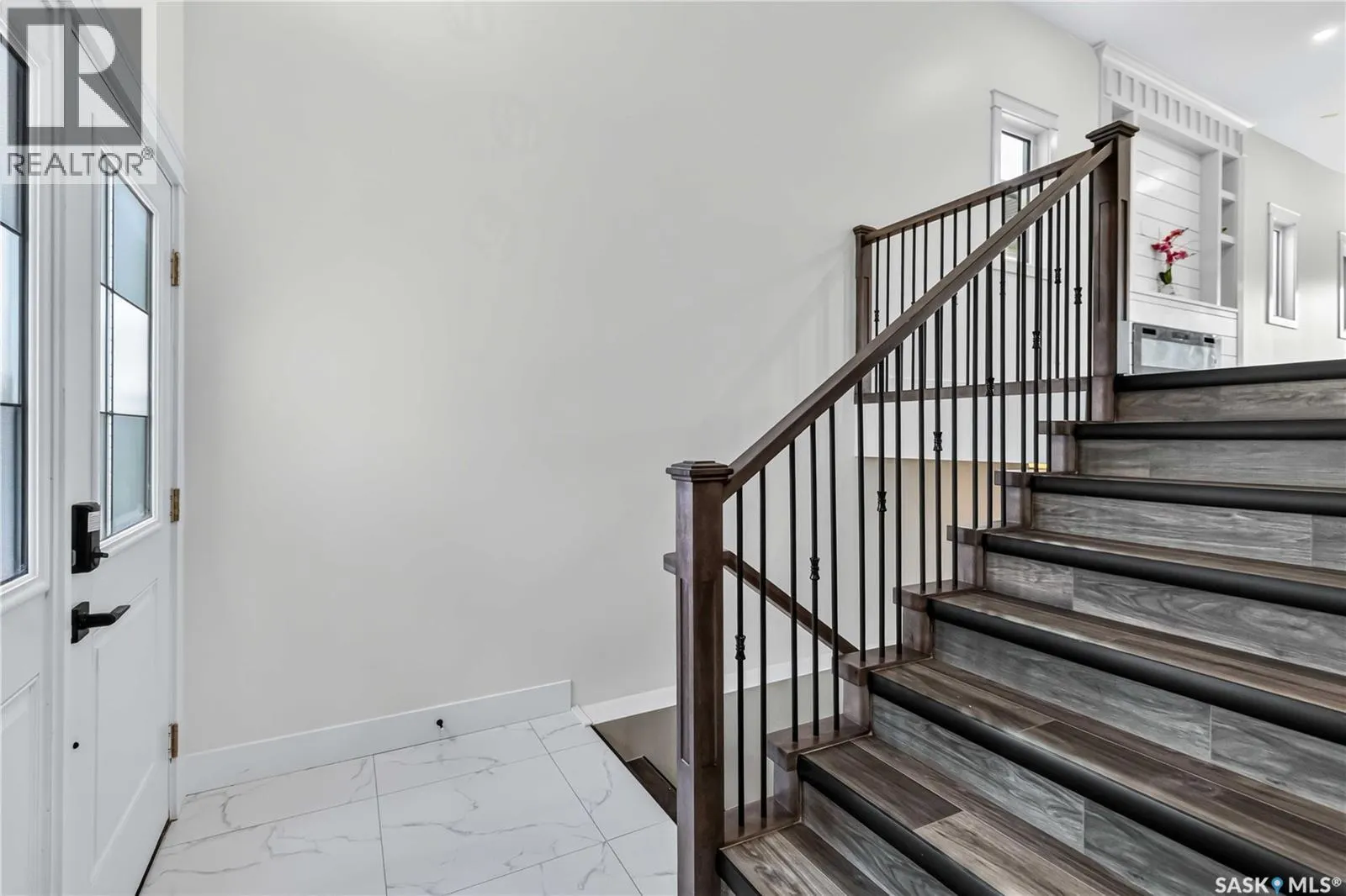1211 Nightingale TERRACE