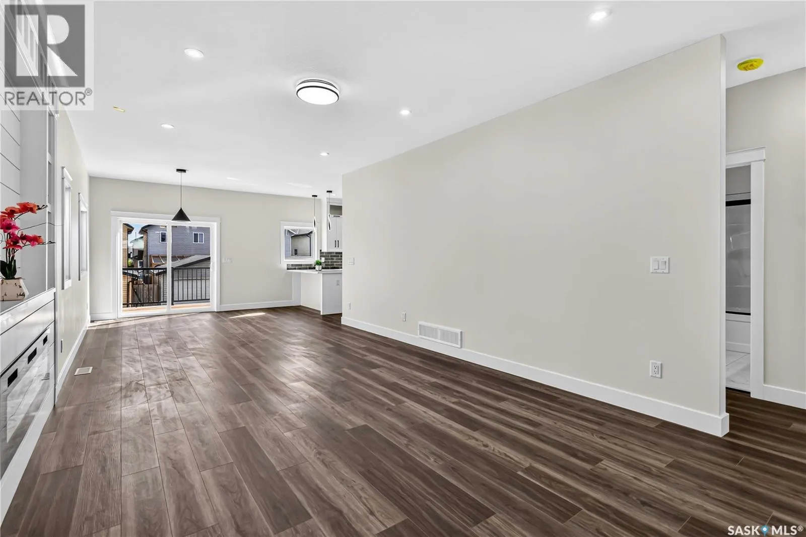 1211 Nightingale TERRACE