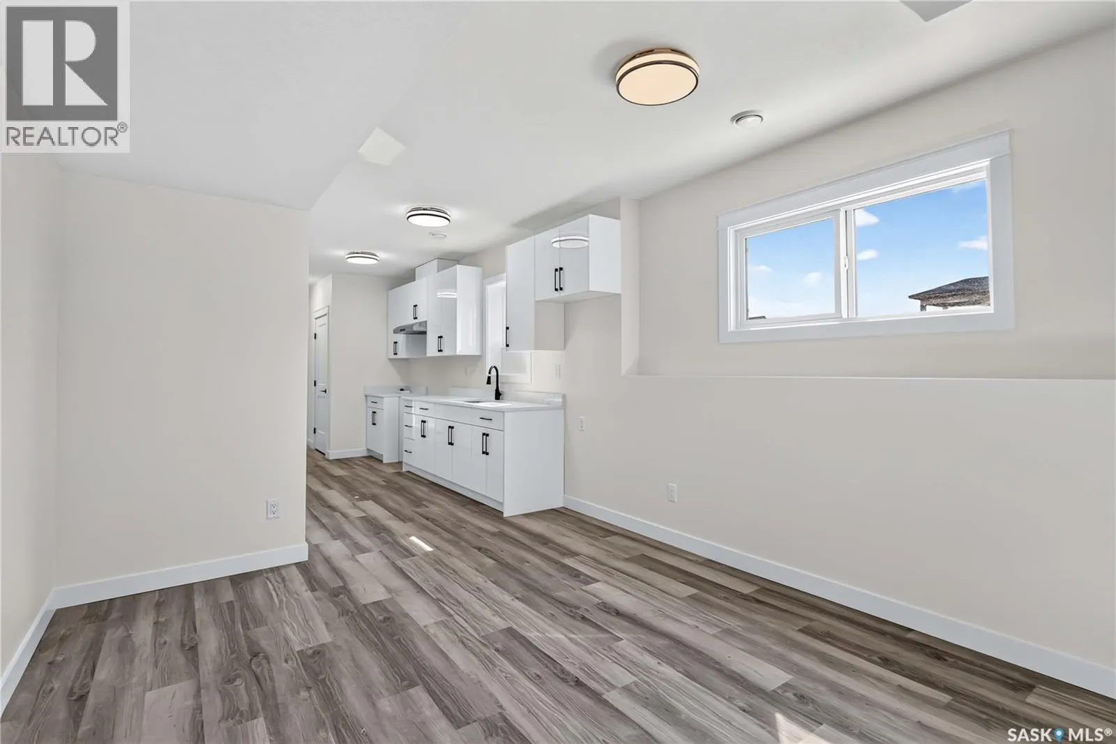 1211 Nightingale TERRACE