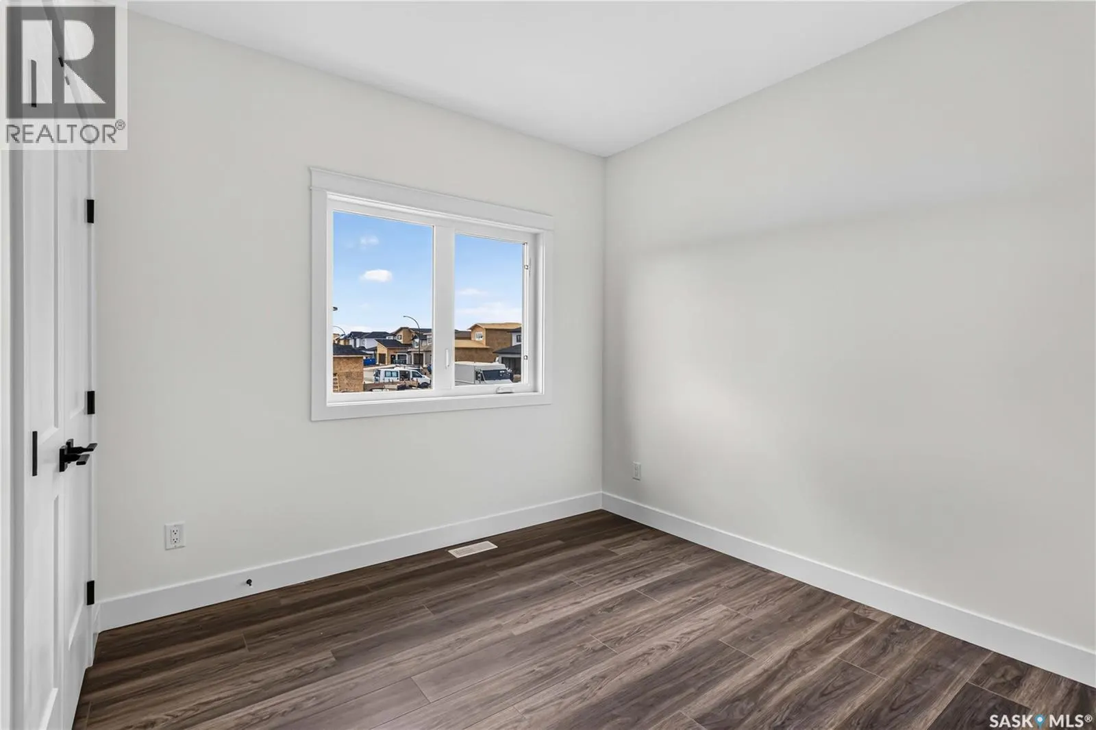 1211 Nightingale TERRACE
