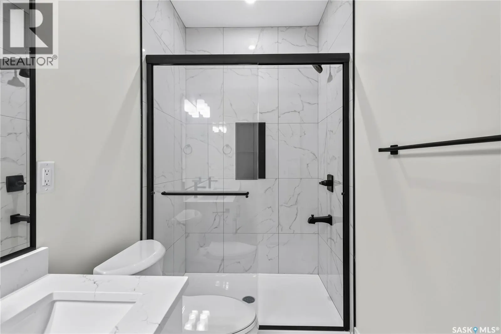 1211 Nightingale TERRACE