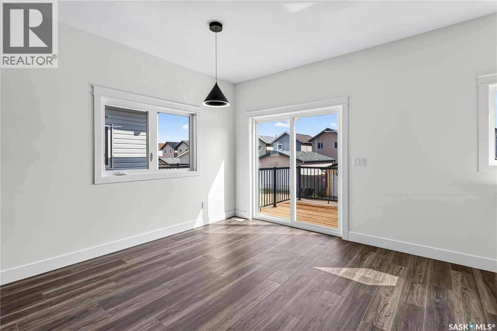 1211 Nightingale TERRACE