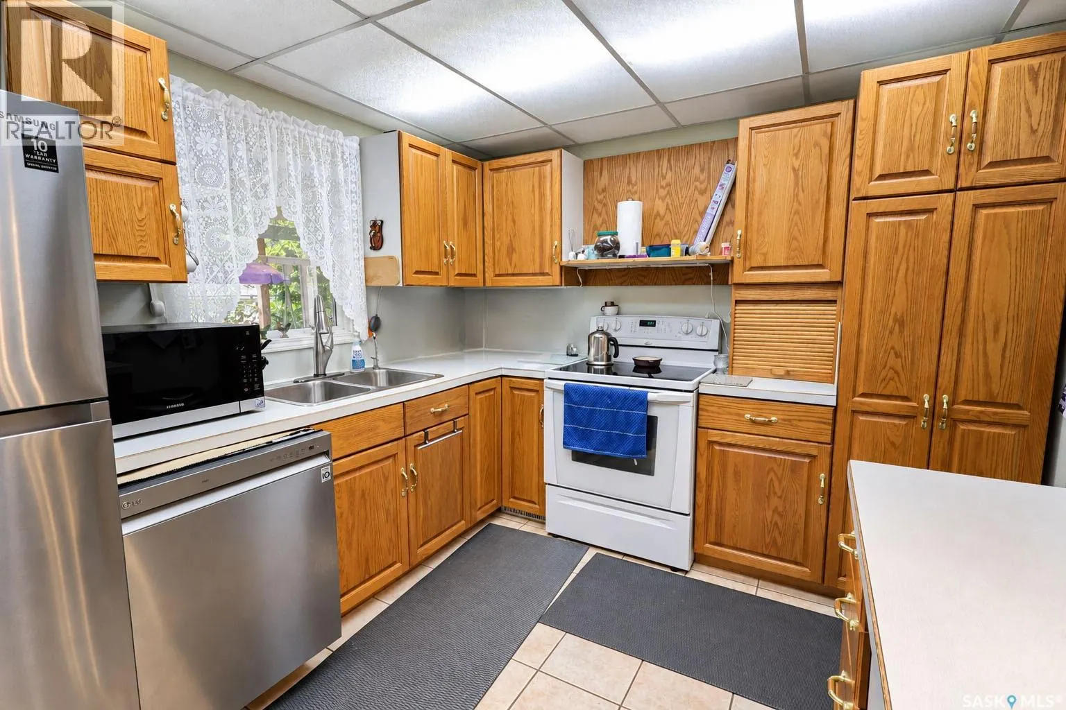 23 Berezowsky DRIVE