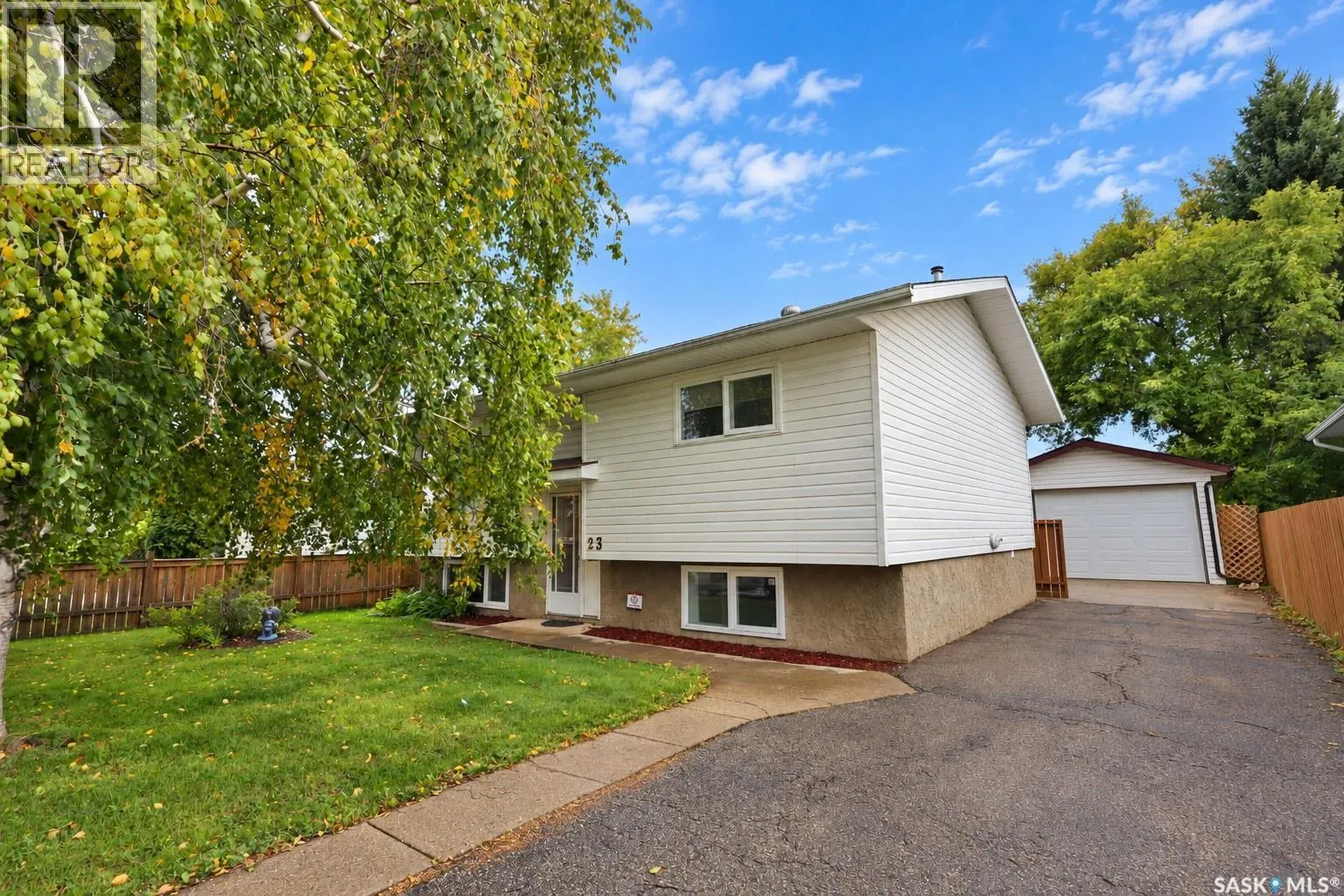 23 Berezowsky DRIVE