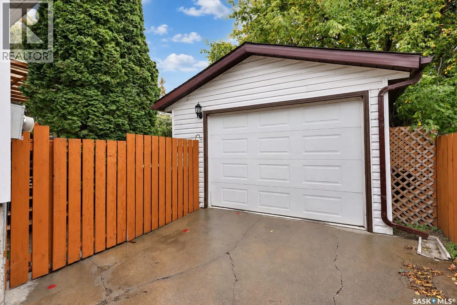 23 Berezowsky DRIVE