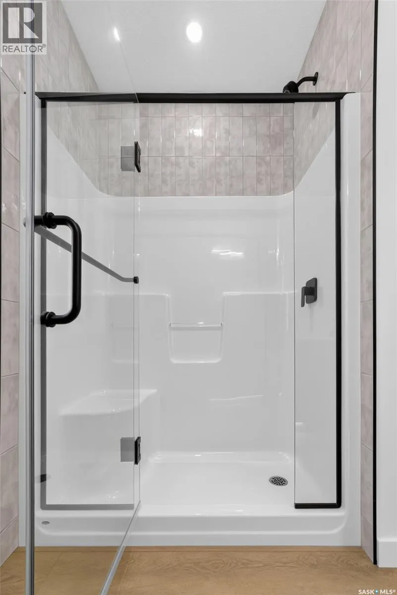 74 Emerald RIDGE E