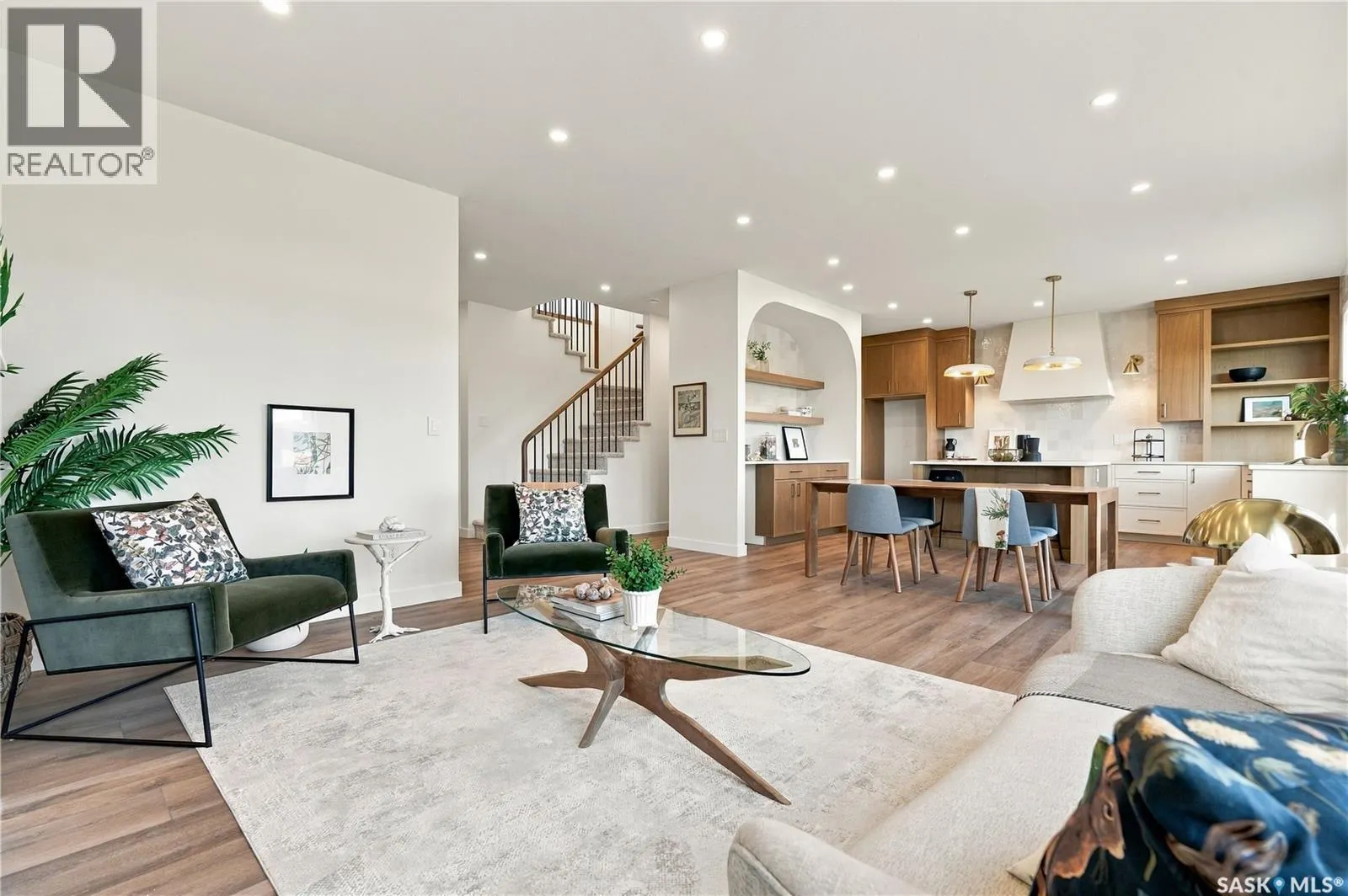 660 Pepper BEND