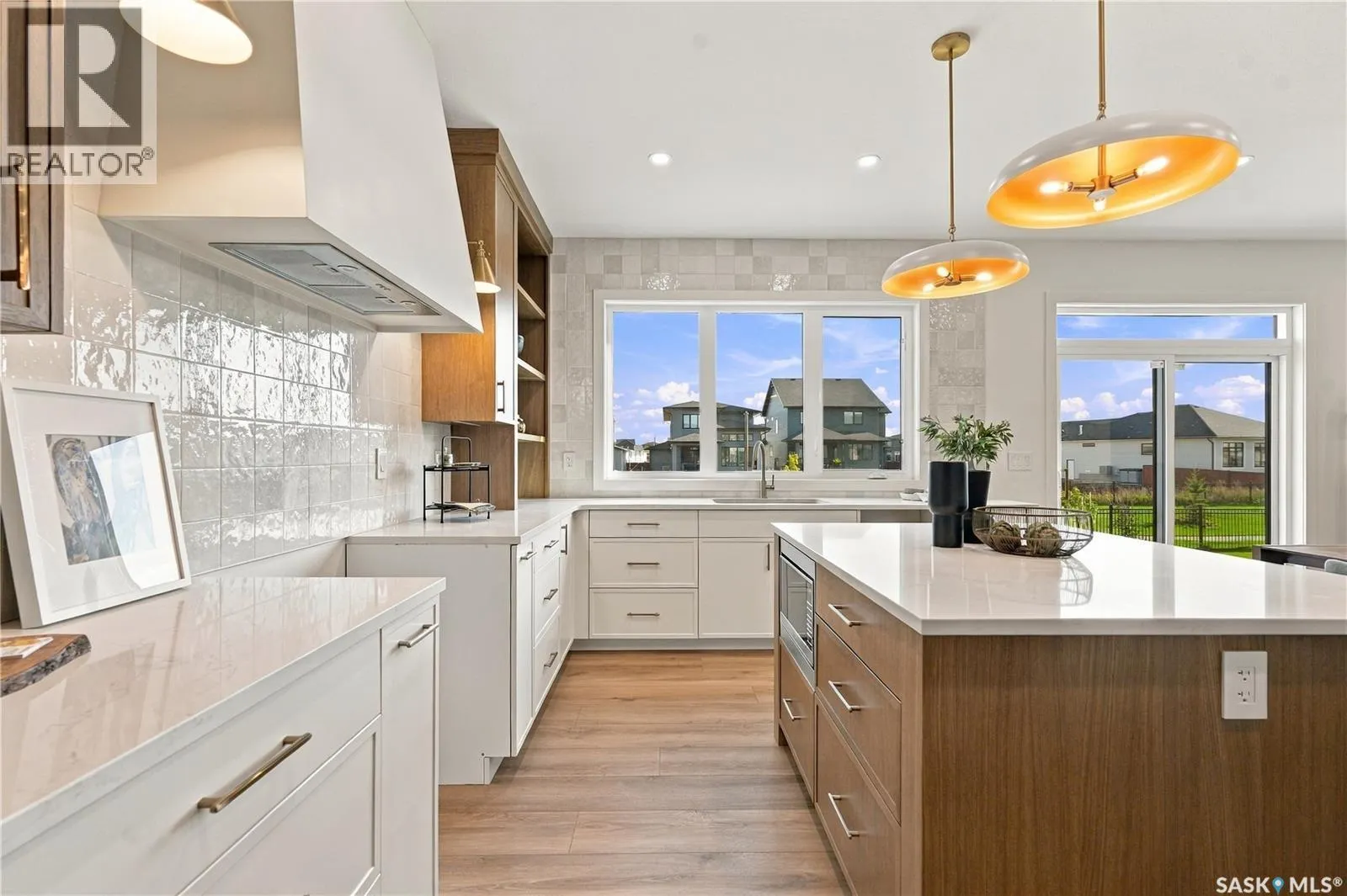 660 Pepper BEND