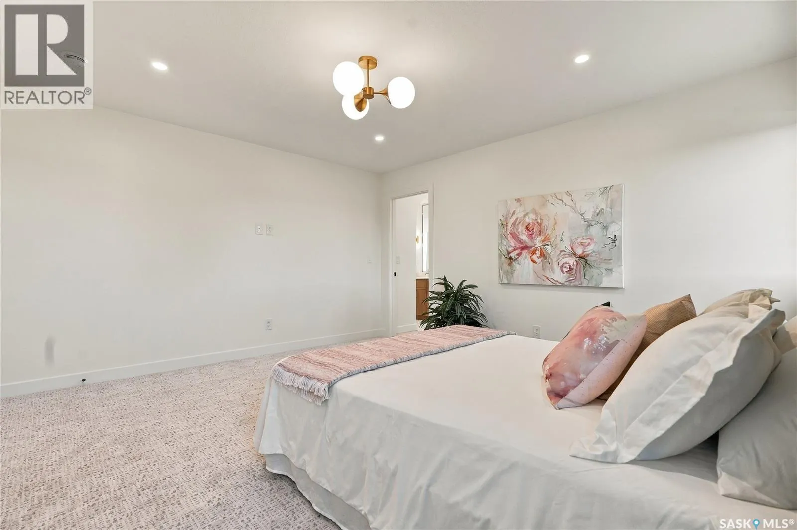 660 Pepper BEND