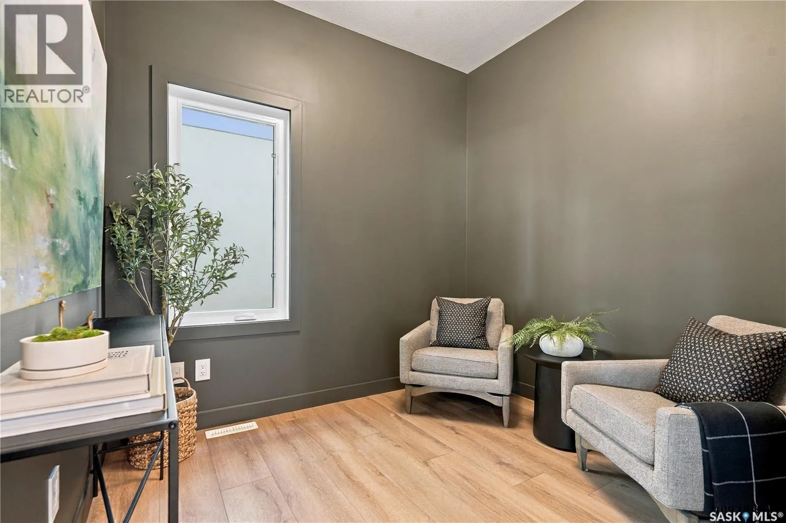 660 Pepper BEND