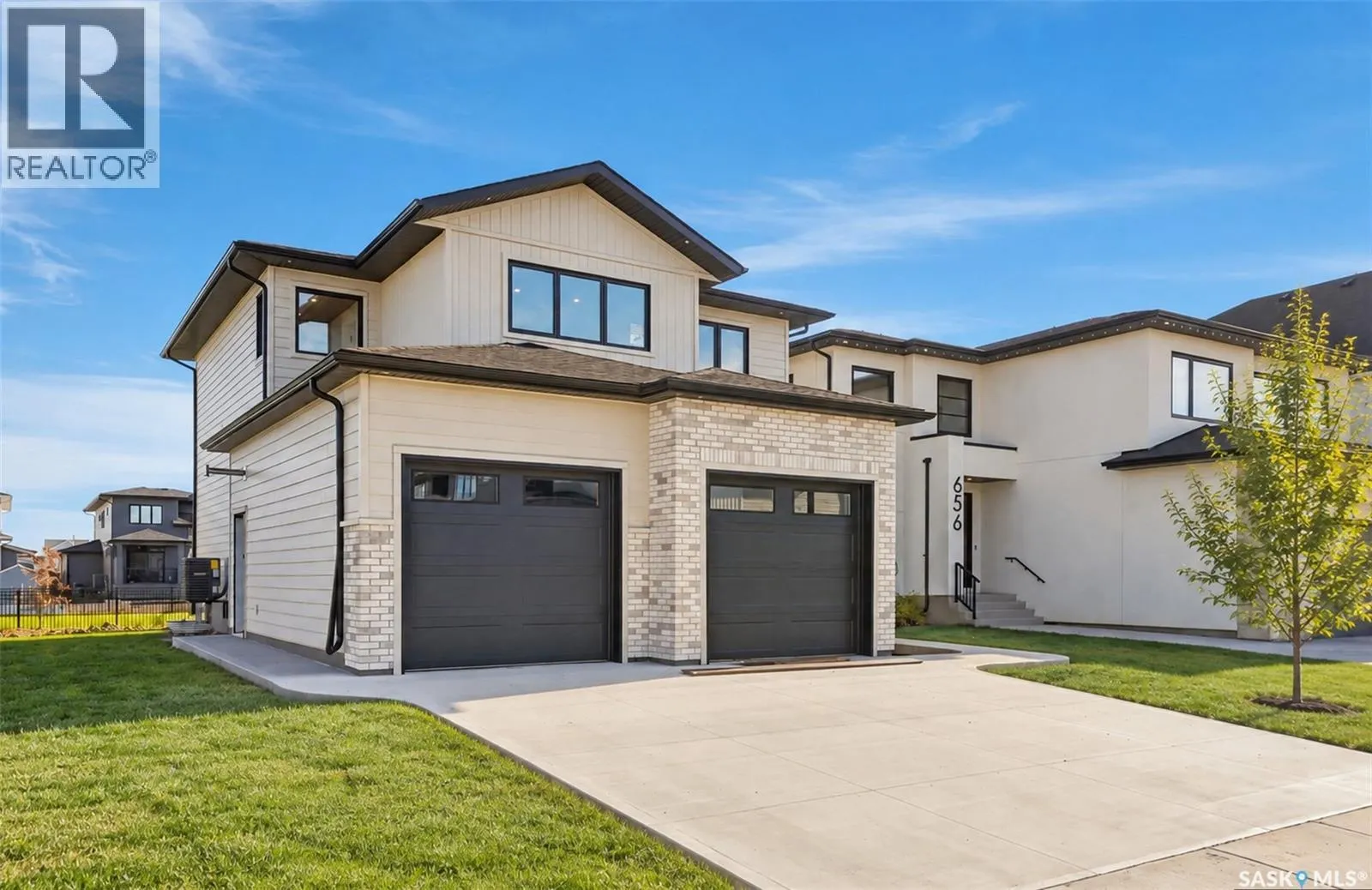 660 Pepper BEND